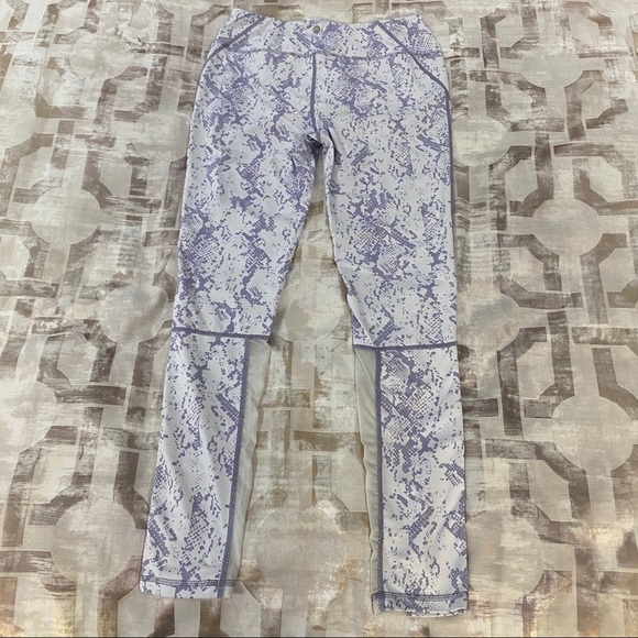 Alana Python Print Leggings M - Picture 3 of 5
